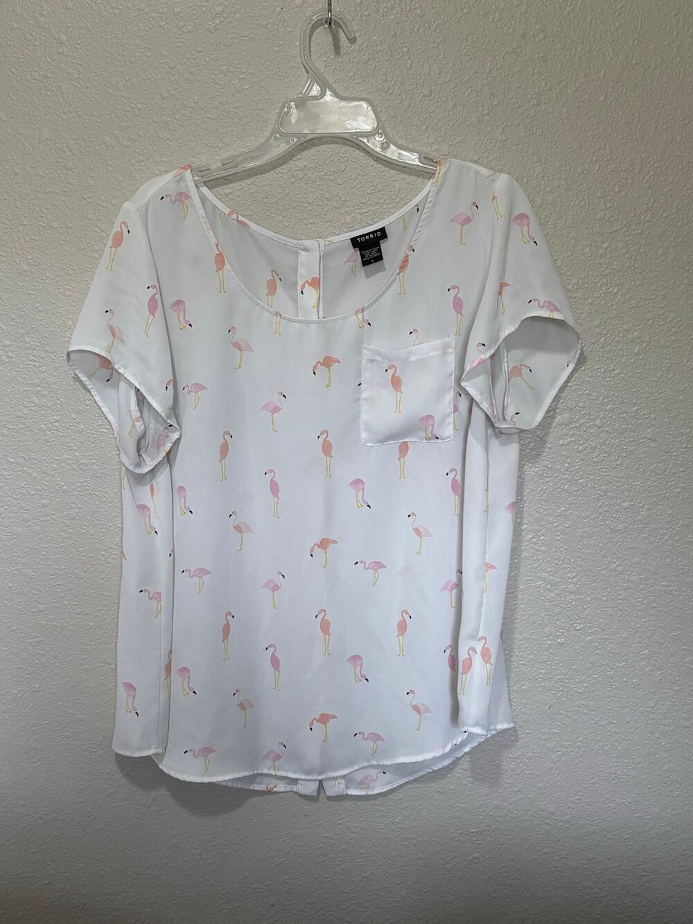 Torrid Flamingo Blouse Button Back Semi Sheer Top Tropical, size 1 14/16 XL